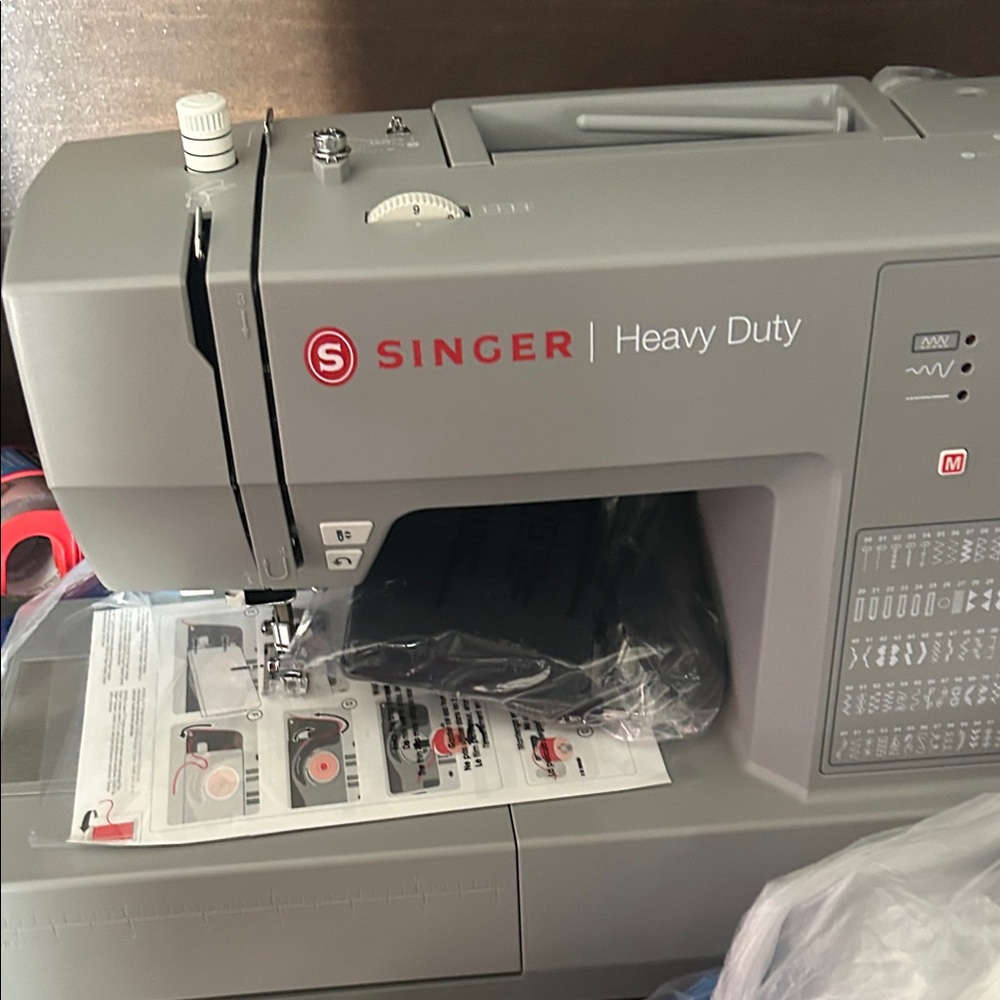 Singer Heavy Duty Sewing Machine - Gray